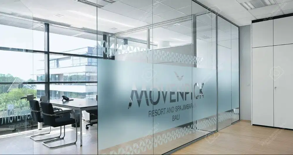 Stiker Sandblast Printing logo & cutting sticker pintu lobby kantor