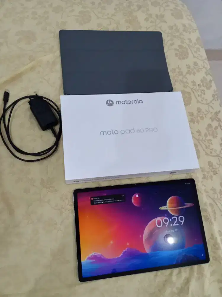 Moto Pad 60 Pro 8/256 Free Pen & Flip Cover