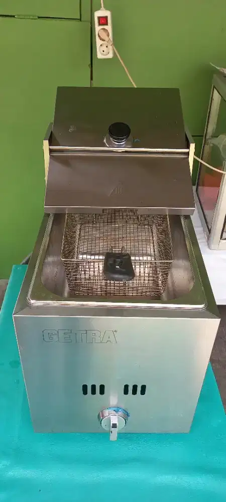 GETRA GF-101G Deep Fryer Gas 6 Liter – Kondisi Bagus