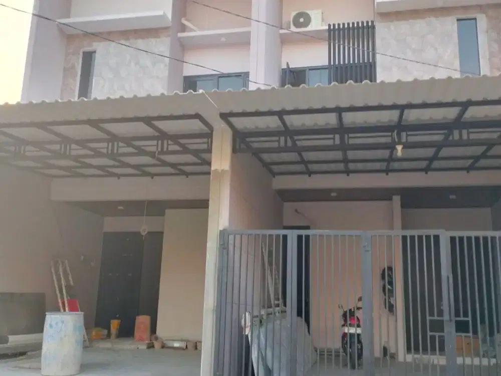 2109. Jual Rumah Baru 2 Lantai di Surabaya Tenggilis Mejoyo