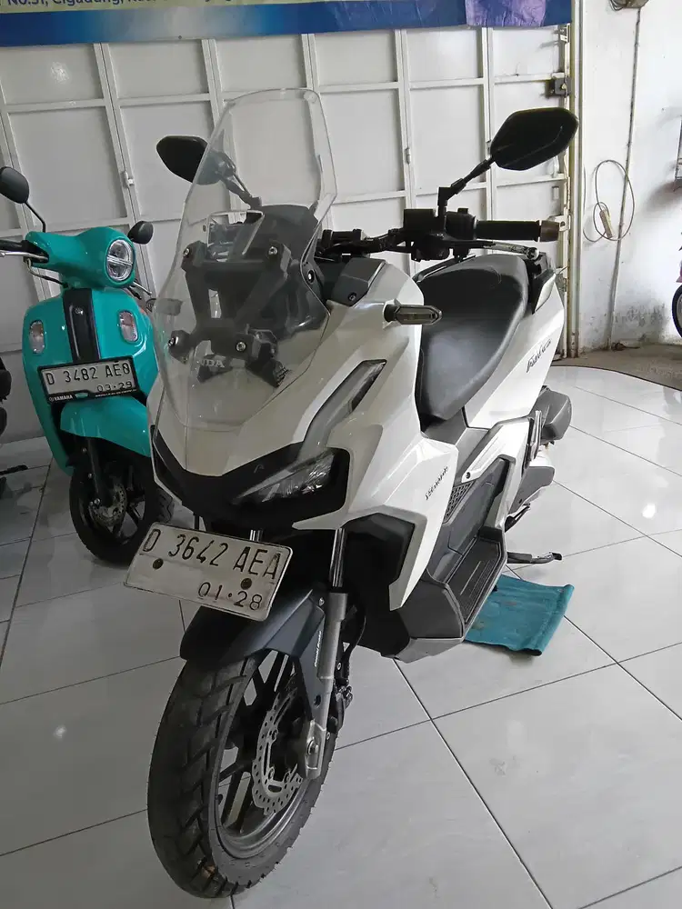 Honda ADV 160 Tahun 2022
