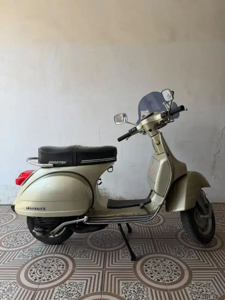 VESPA PX 150 CC TAHUN 1981