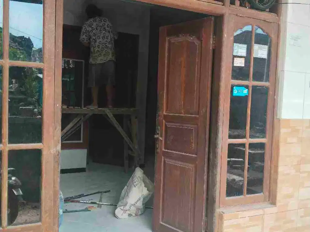 disewakan rumah minimalis sedang direnovasi Terima kinclong central batubulan