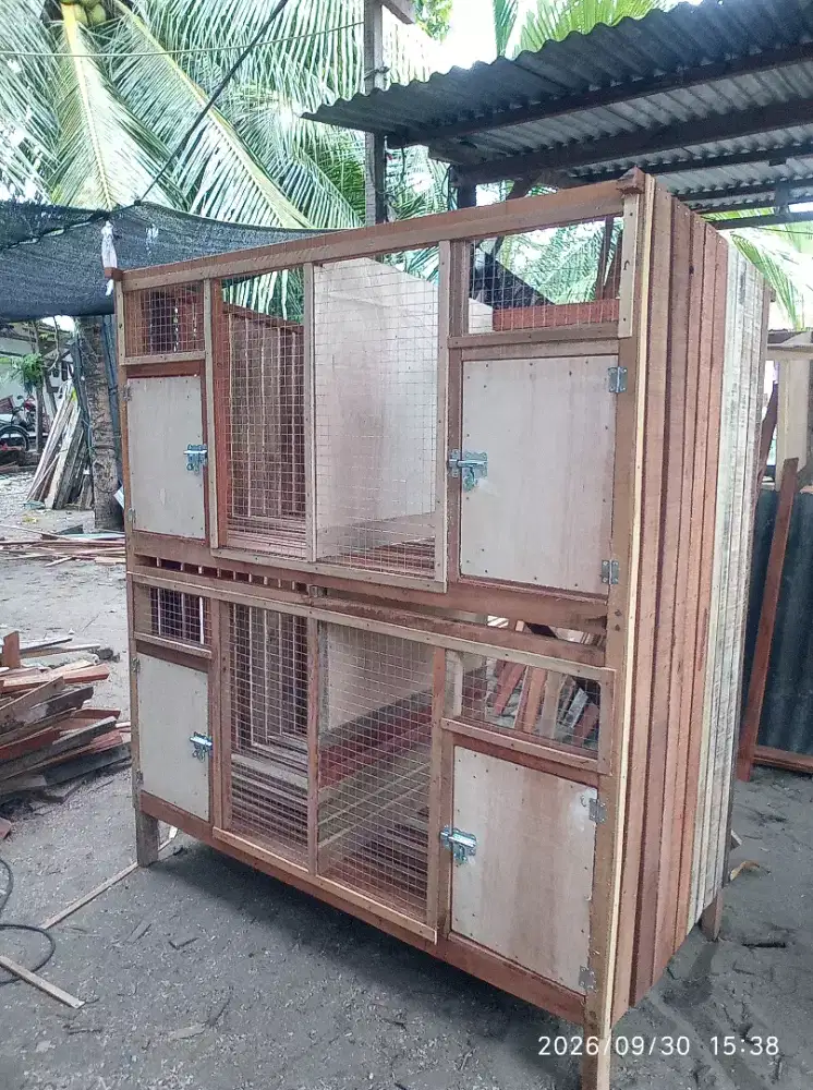 Kandang 4 pintu