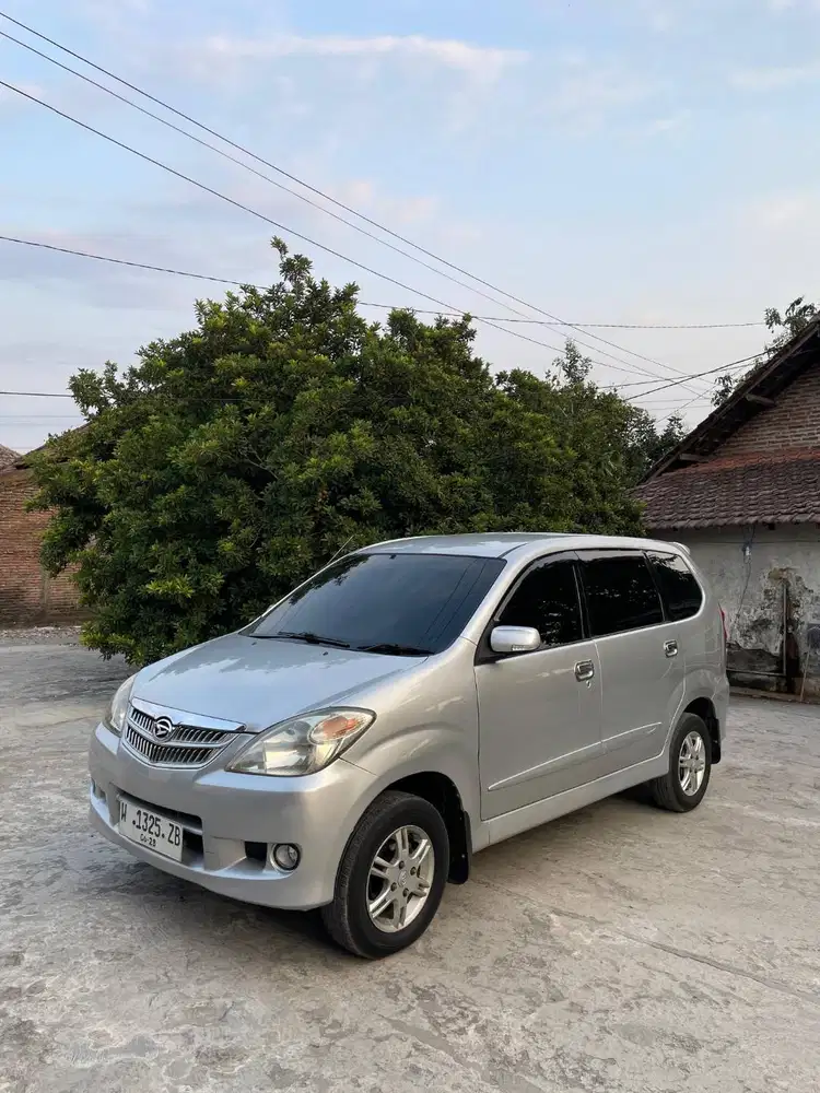 Daihatsu Xenia Xi VVT-i 1.3 2010