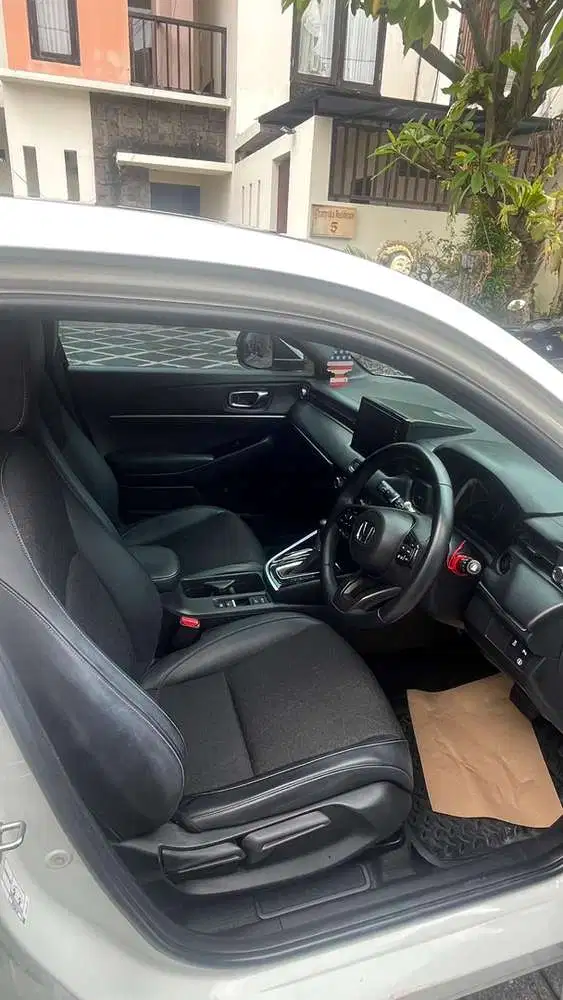 Honda HR-V 2023 Bensin