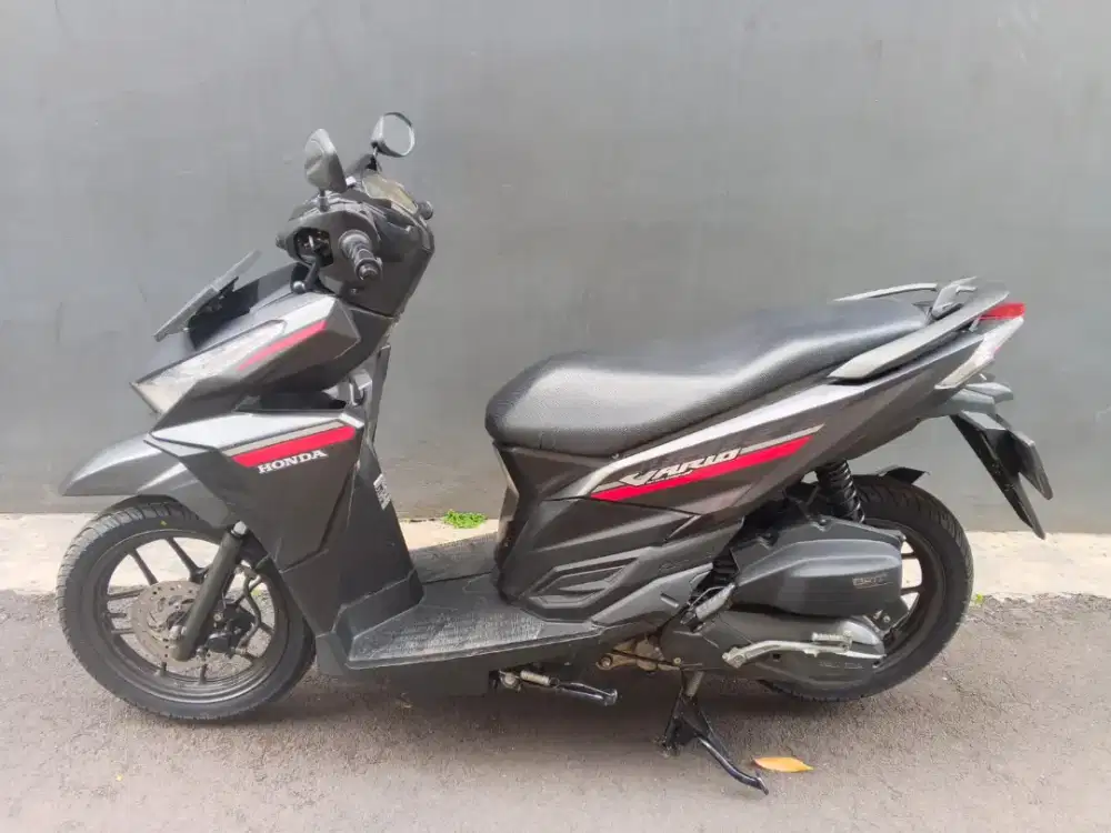 JUAL CEPAT Honda Vario 125 LED old 2018, ISTIMEWA.. FULL ORI..