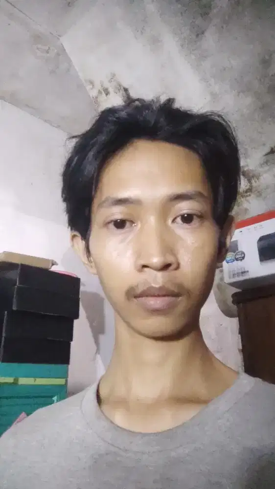 Mencari pekerjaan apa saja