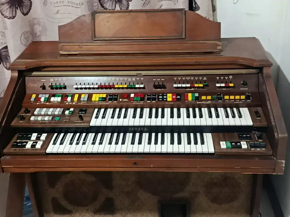 Piano klasik Yamaha Electone