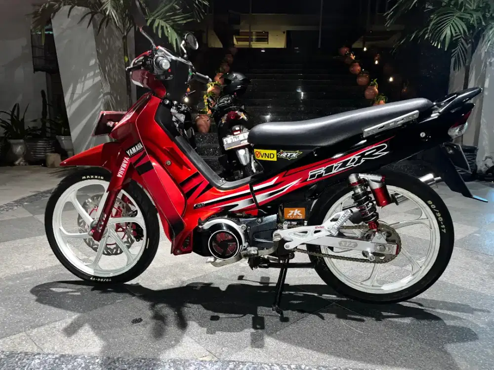 yamaha f1zr 2001