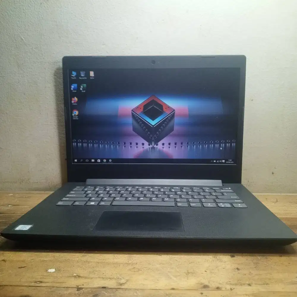 Lenovo core i3-7020U Ram 4 GB HDD 500 GB MINUS
