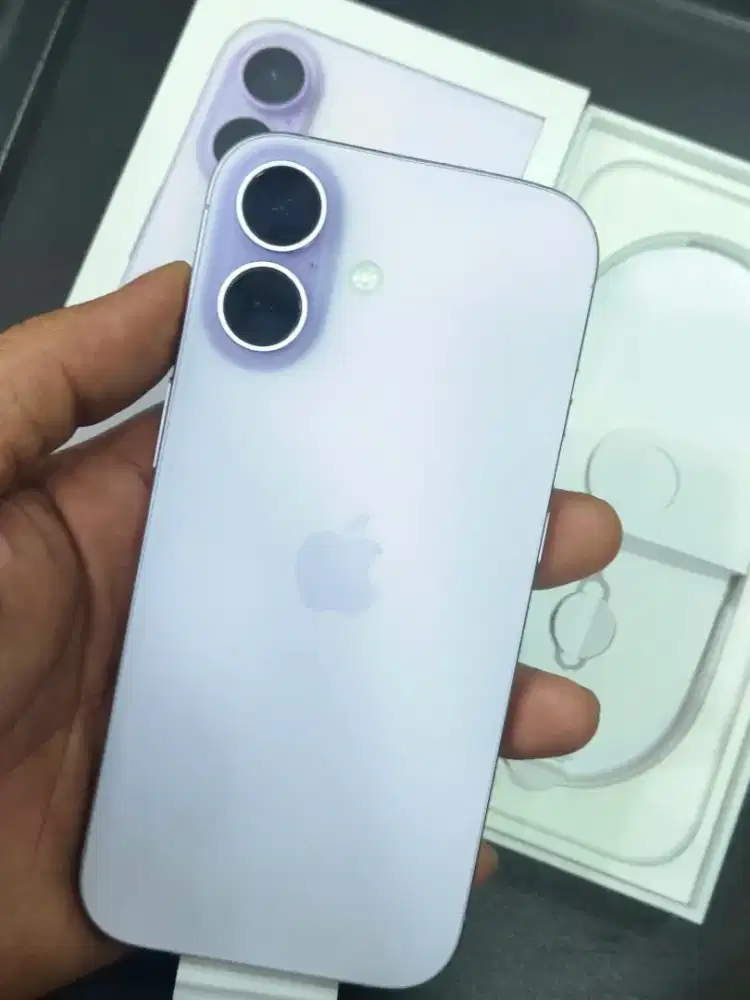 iphone 17 256 Lavender ibox fullset mulus no minus batre 100