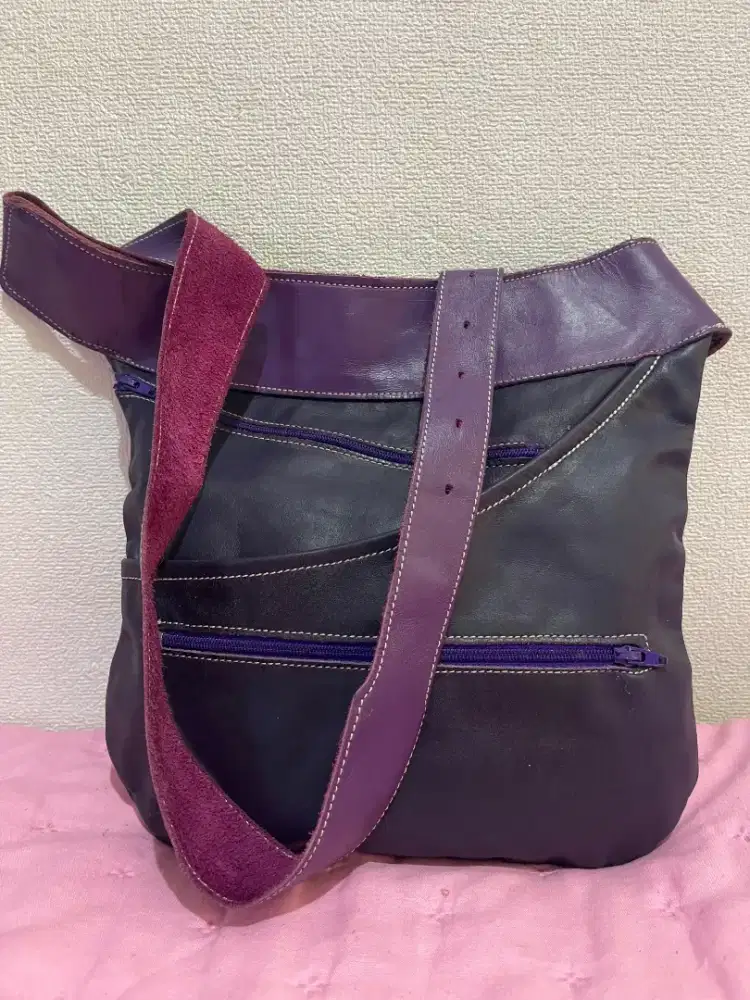 Wb Unisex Kulas Ungu Preloved