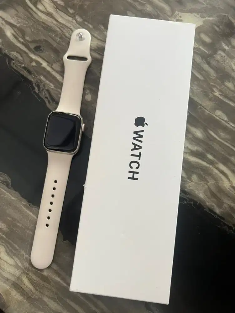 Dijual Apple watch Se 2024