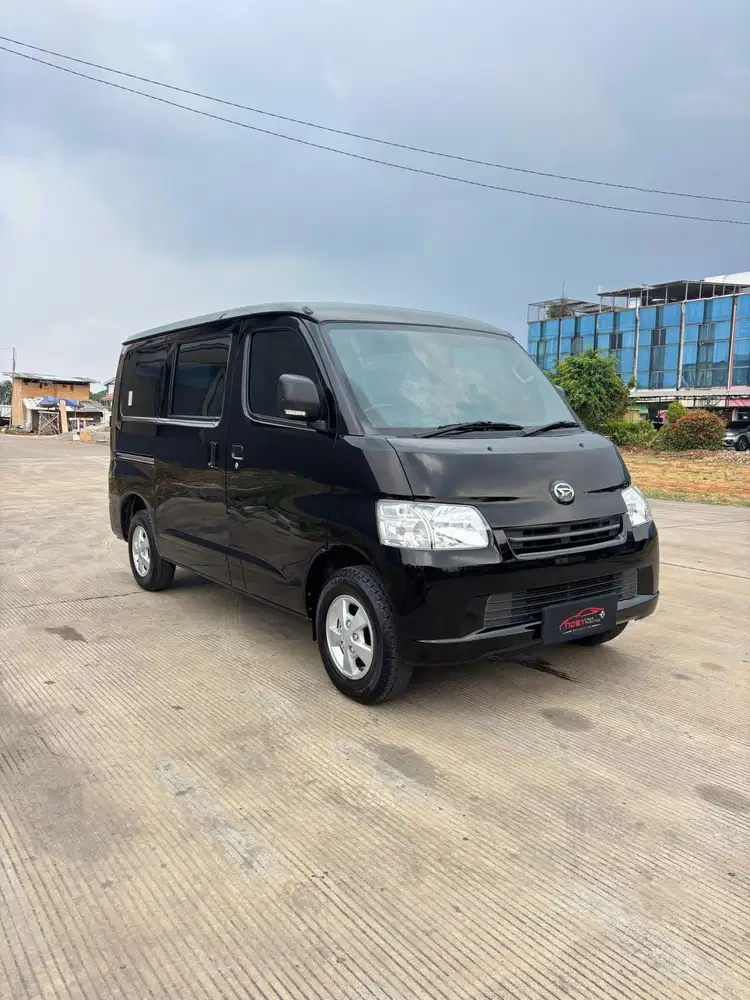 Daihatsu Granmax 1.3 D 2020 Manual ( Hitam Metalik )
