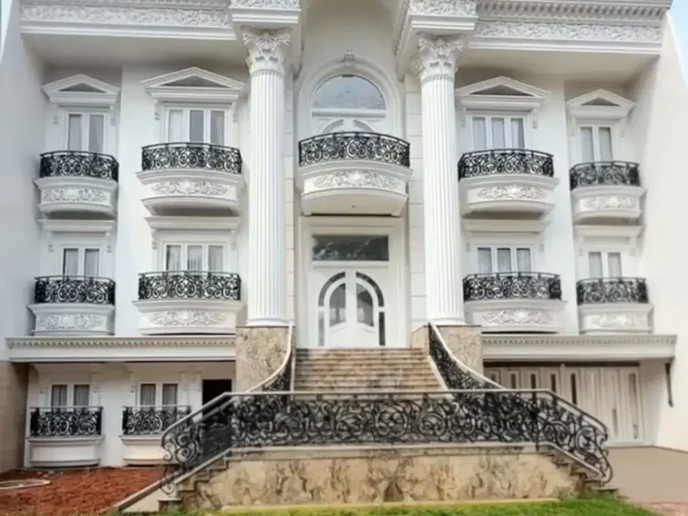 Luxury Mansion Crown @PHG Gading Serpong | LT 704 m² | LB 2.000 m² | Lift & Private Pool