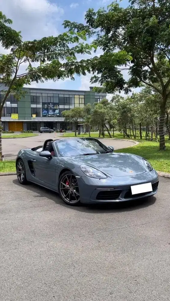 porsche 718 (2016)