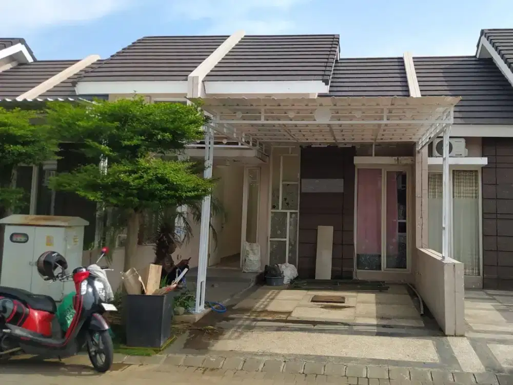 Dijual Rumah Puri Safira Regency Menganti Gresik Siap Huni REV.A1198
