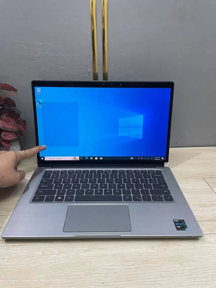 DELL LATITUDE 7320 2IN1 TOUCH CORE I7 GEN11 16/256 LAYAR 13.3 INCH *ET