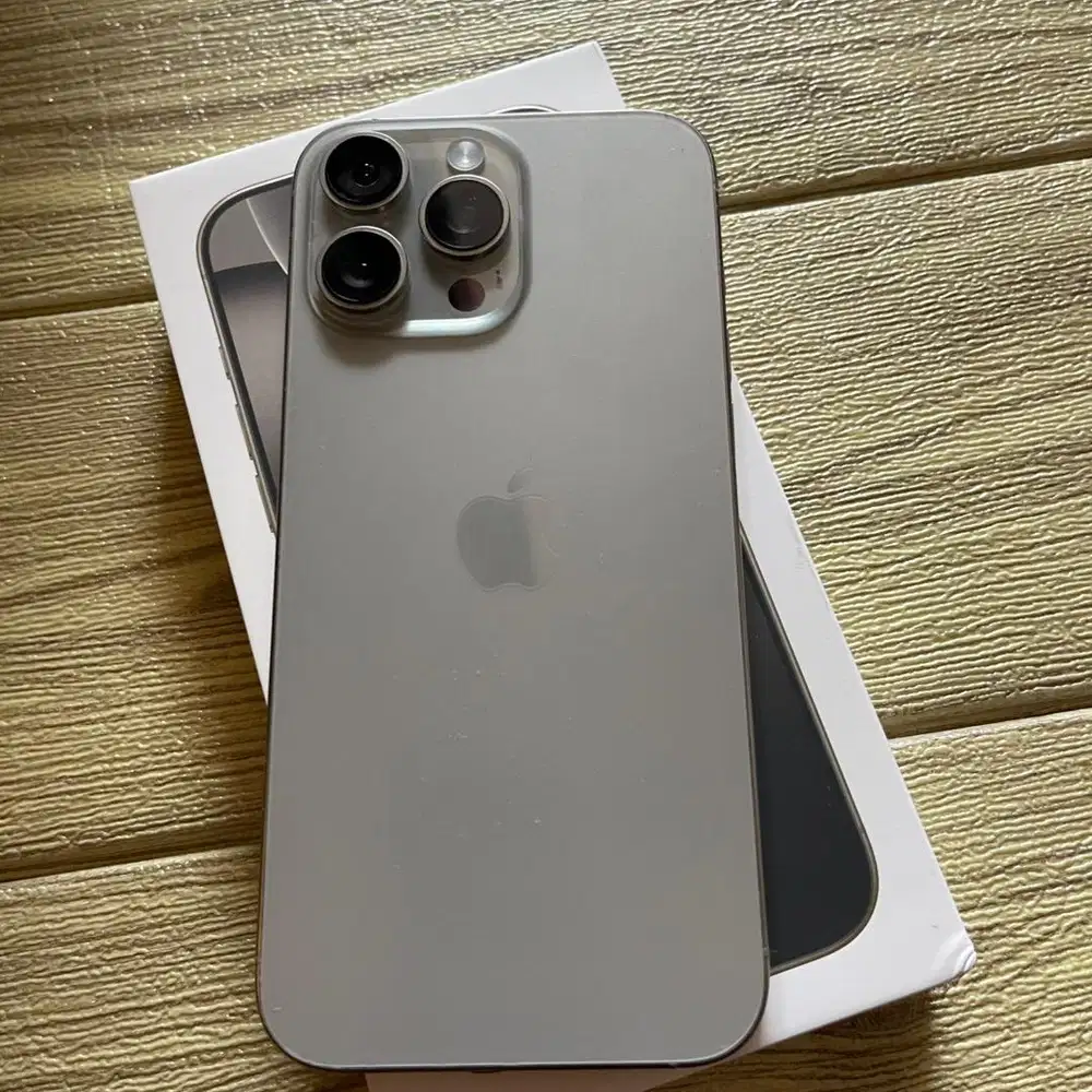 iphone 16 pro max 256gb ibox On Fullset Mulus Bisa COD dan TT