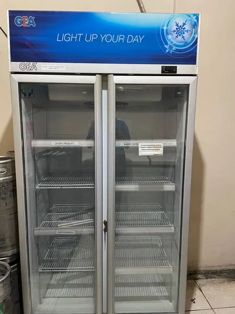 Jual GEA Showcase Cooler EXPO-600AH/CN Bekas