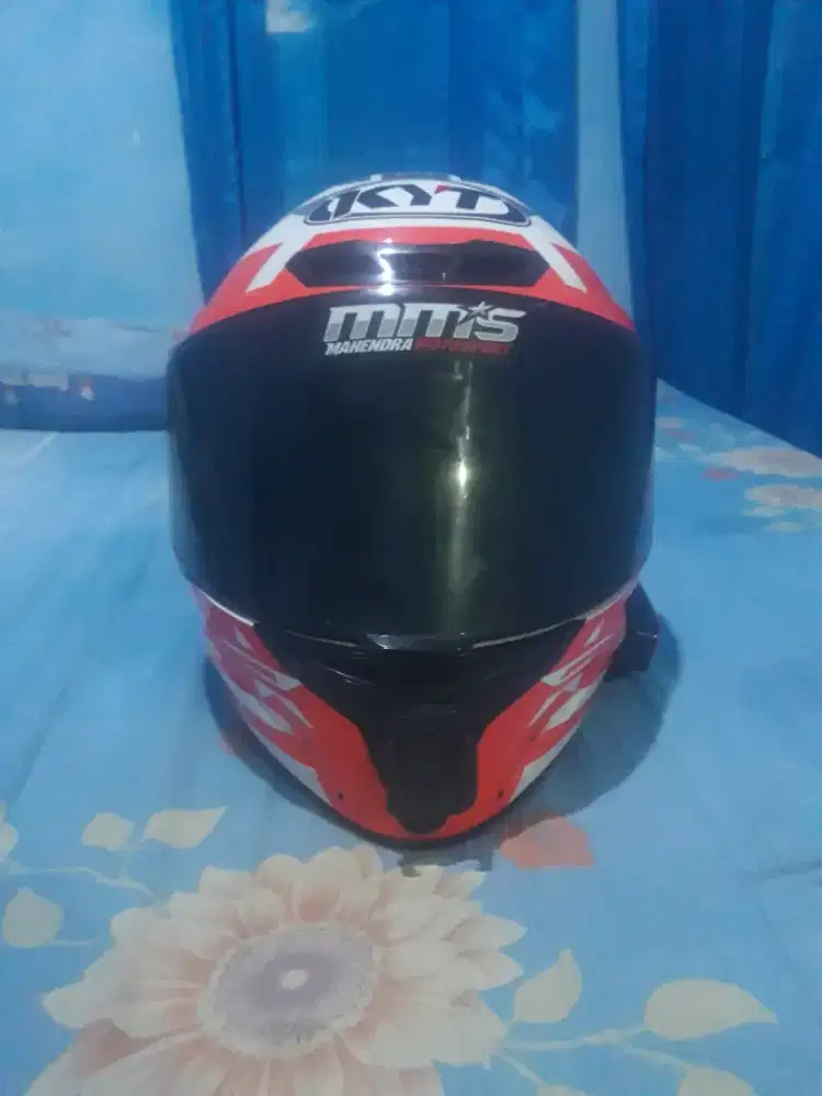 Helm kyt TT course