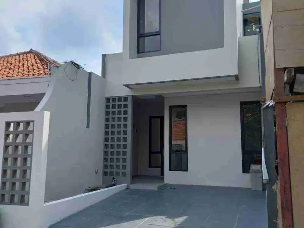 Rumah Baru 2lantai diKayu Putih Pulo Gadung Jakarta Timur