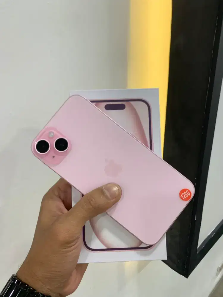 Iphone 15Plus 128GB Pink Signal On Lengkap Mulus Full Sett