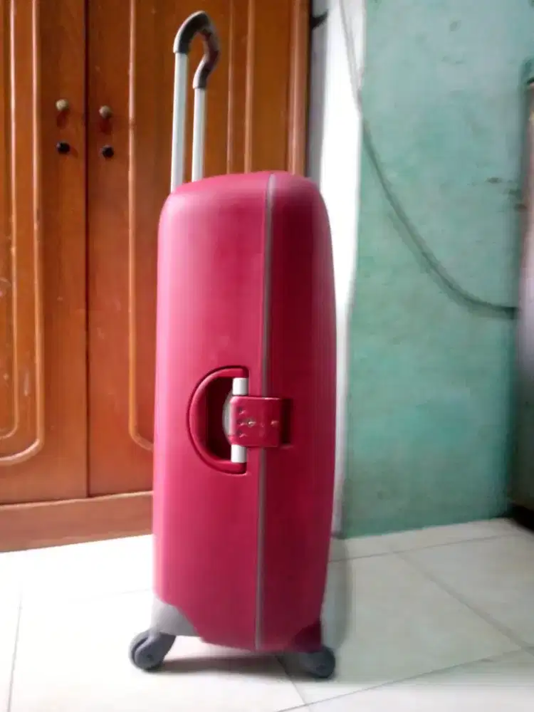 SAMSONITE Thermo comport Made in Belgium size 30 inch