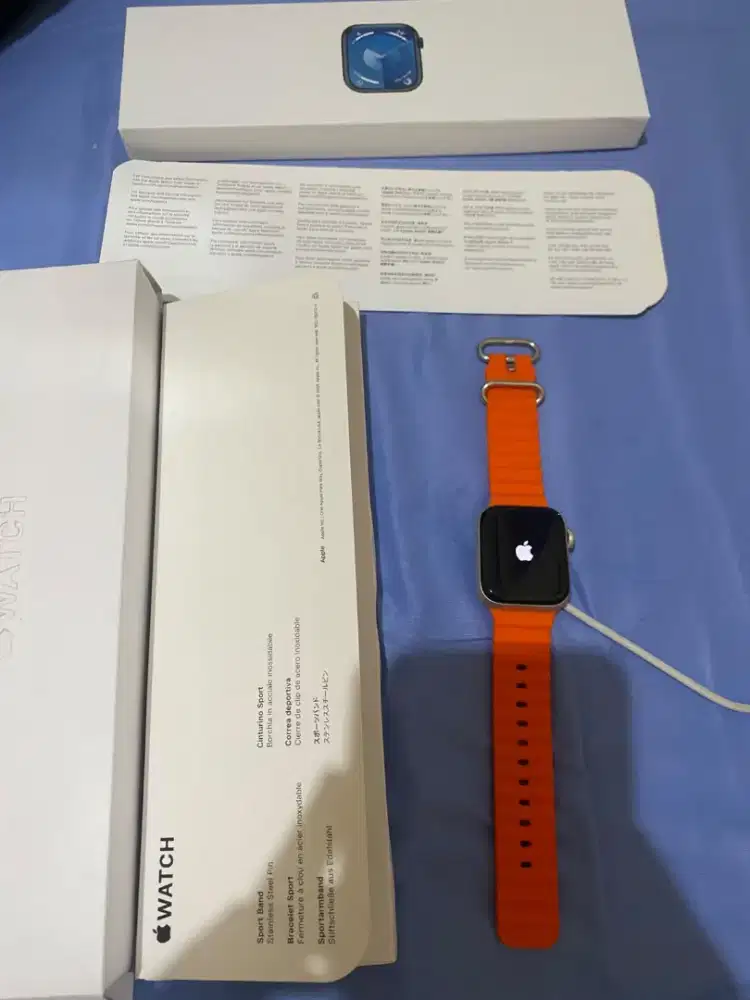Apple Watch SE 2 Starlight 40 MM (BootLoop)