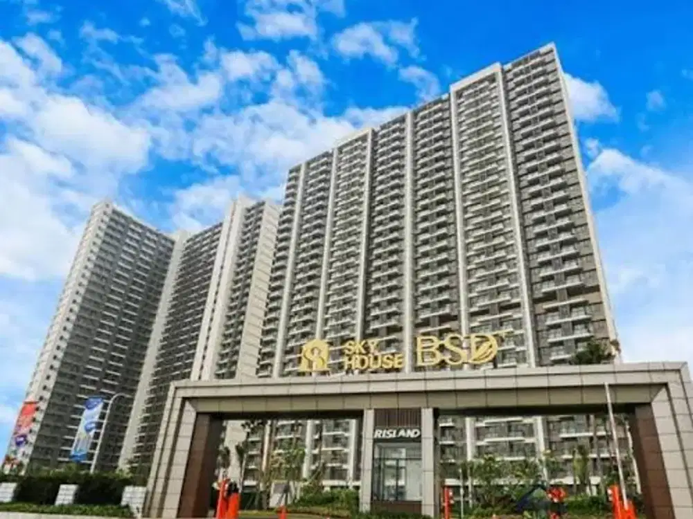 Studio High Floor Sky House BSD | View Swimming Pool | 430 Juta