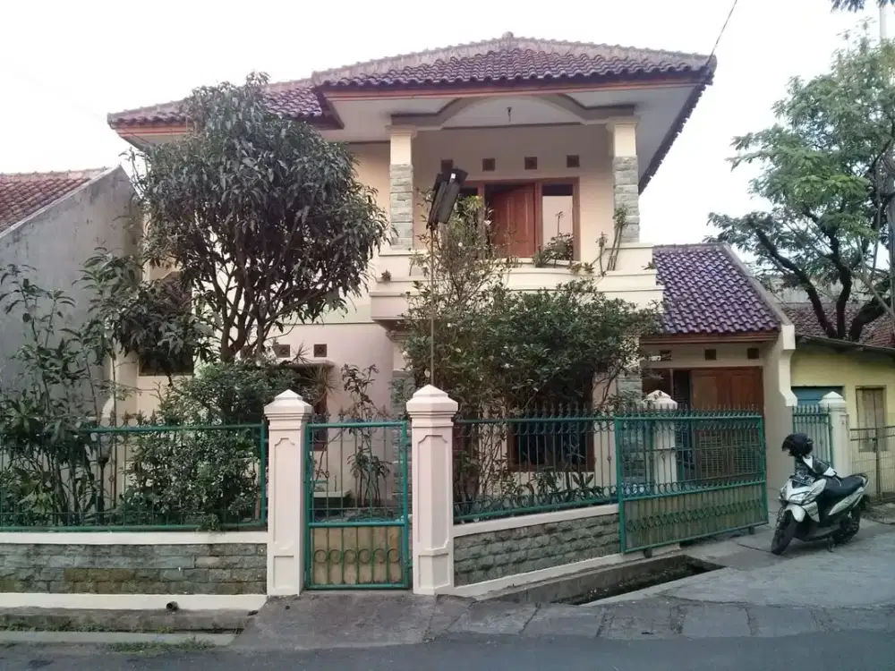 DIJUAL RUMAH MURAH SIAPHUNI DEKAT KIARA ARTHA ANTAPANI BANDUNG