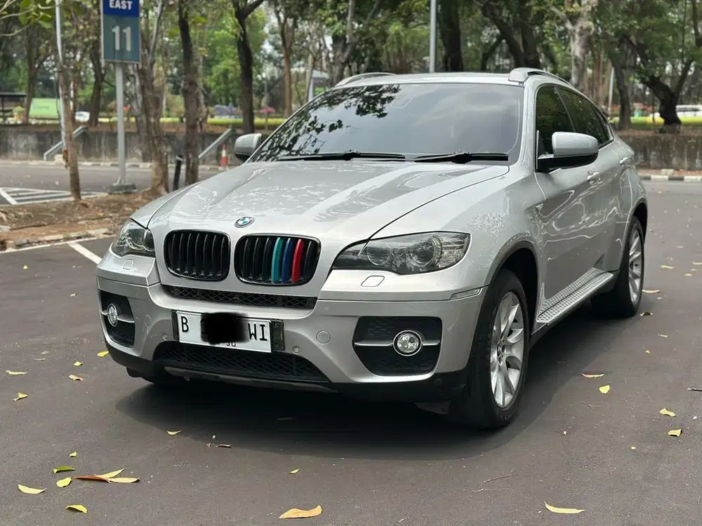 DIJUAL MOBIL BMW X6 GREY AT 2009