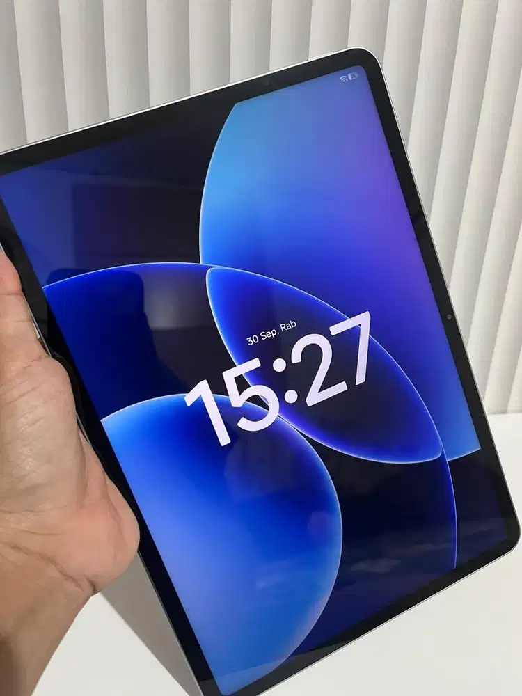 Xiao Mi pad 8 with keyboard 8/256