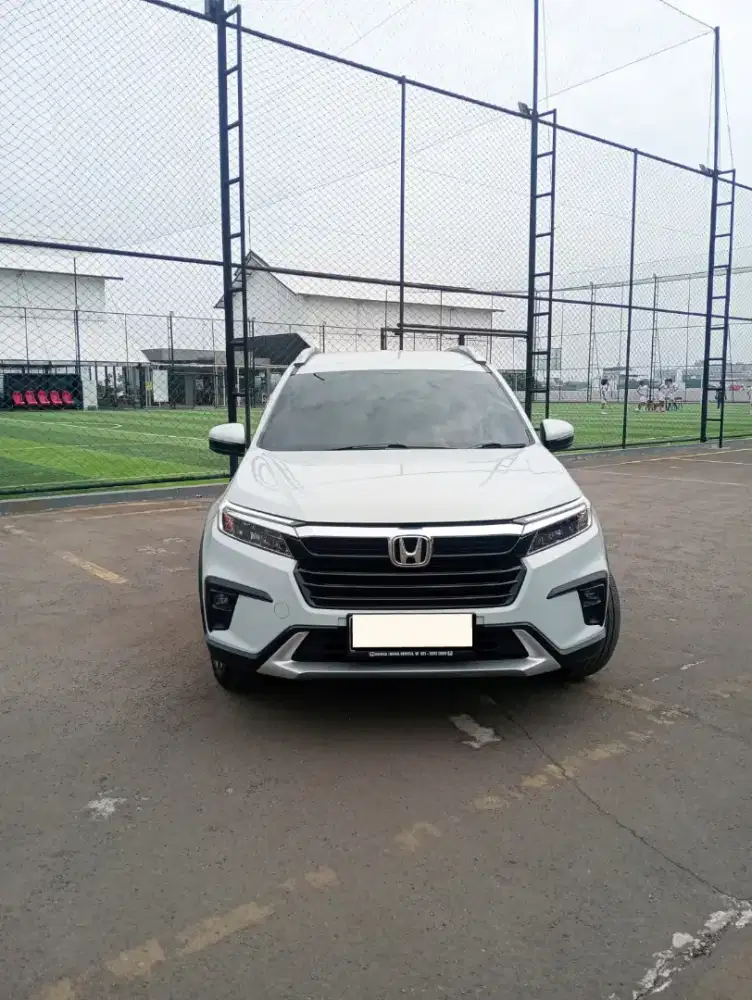 Honda BRV BR-V Prestige Non Sensing CVT AT Putih 2022 / 2023