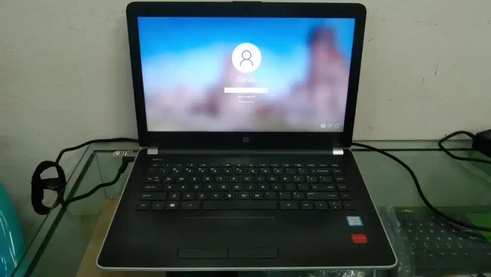 HP 14 Core i5 Gen 8 Ram 8GB SSD 128GB