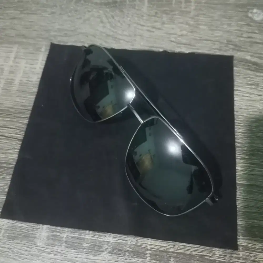 KACAMATA Illustro (Prestige)