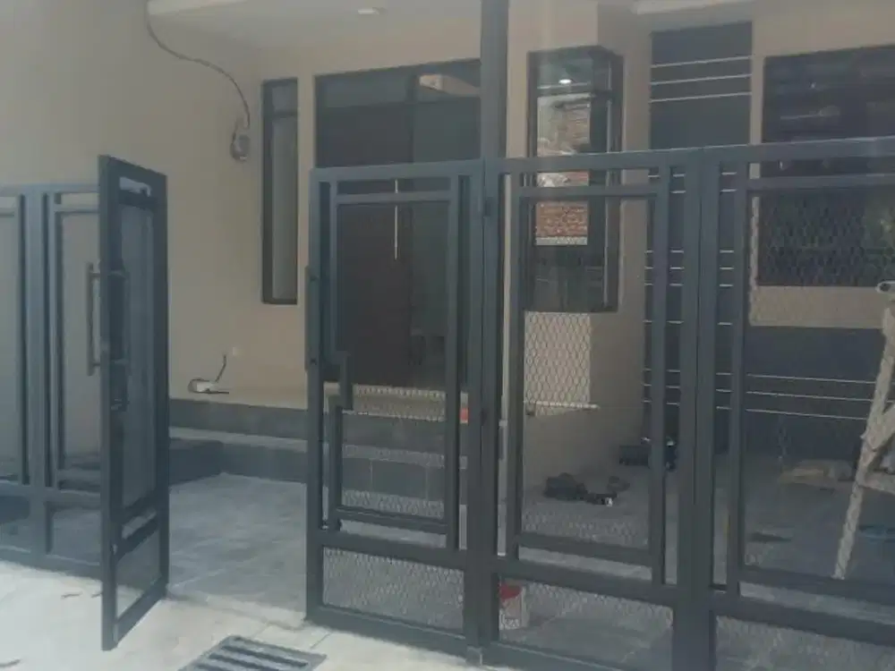 DIJUAL RUMAH BARU MINIMALIS AREA MARGAHAYU RAYA BANDUNG