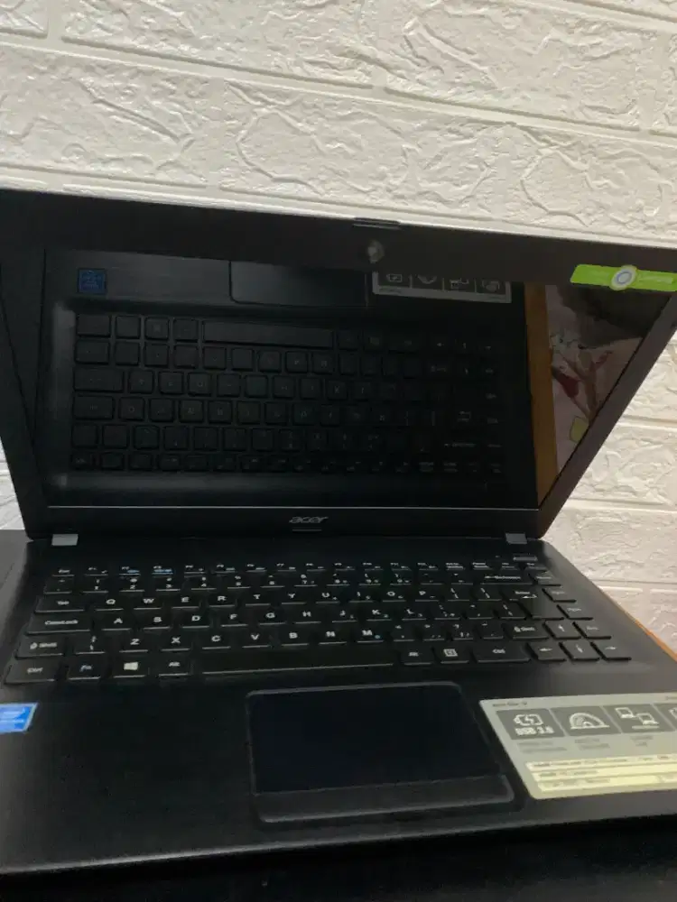 Laptop acer one 14