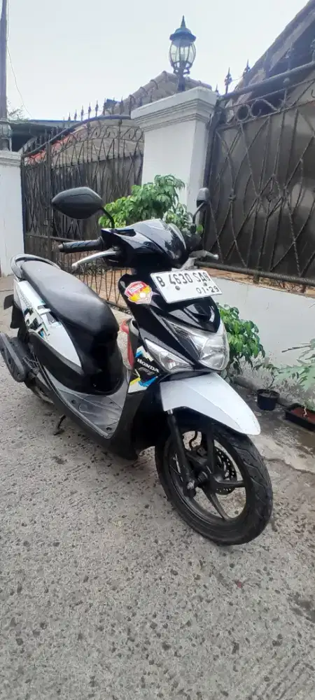 Bismillah jual honda beat pop thn 2016