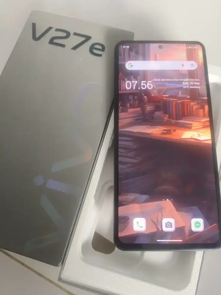 Vivo v27e  8+8/256GB
