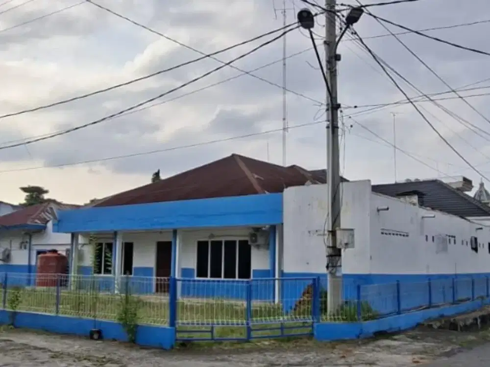 DIJUAL CEPAT RUMAH JALAN SEI BERAS – COCOK UNTUK KANTOR/USAHA