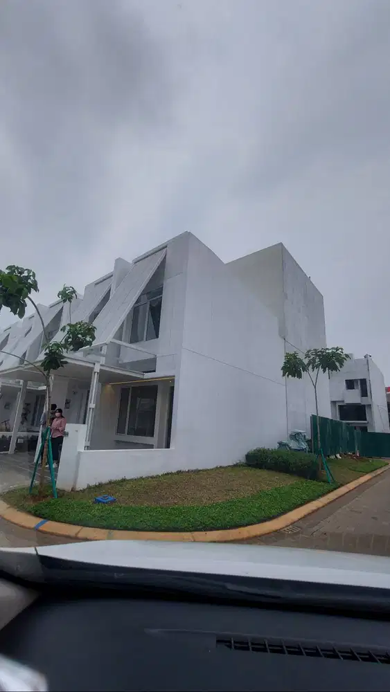 Dijual Rumah Baru Inspirahouse, Tabebuya,BSD [Paling Depan,Club House]