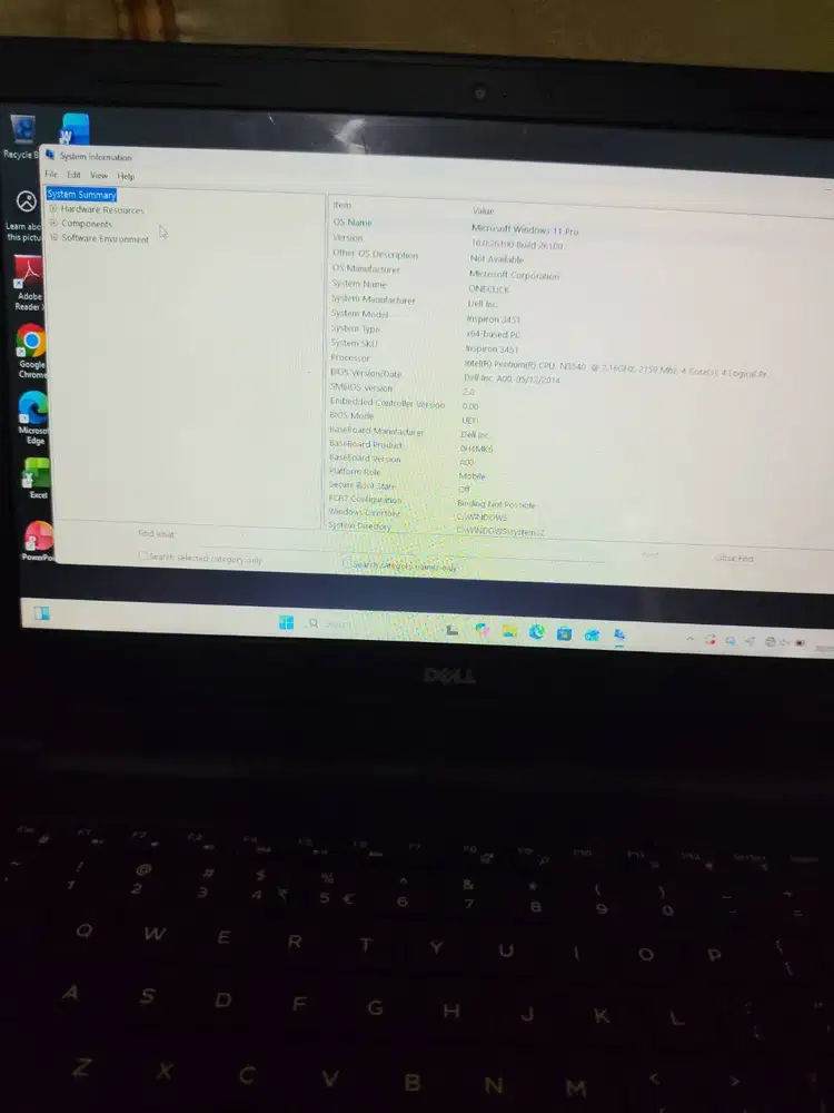 Di jual Laptop Dell type Inspiron 3451tahun 2018