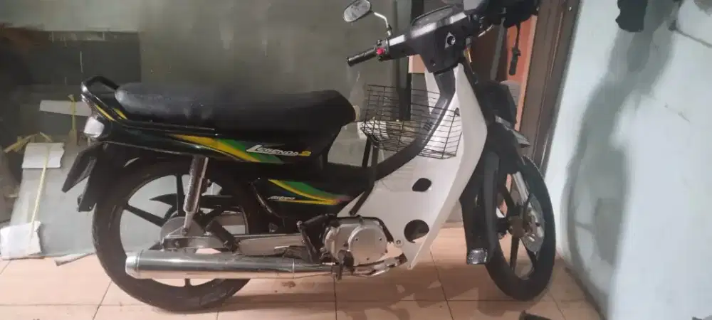 Honda Astrea legenda 2002