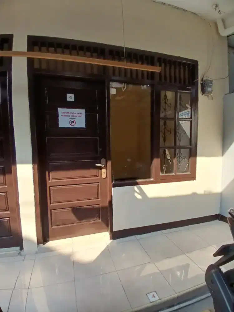 kontrakan rumah 3 petak dilantai 1 (kosongan) , lokasi trategis