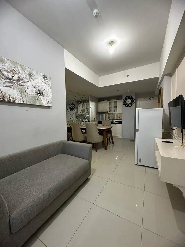 ORCHARD APARTEMEN 2 BEDROOM DISEWAKAN TAHUNAN CONNECT PAKUWON MALL