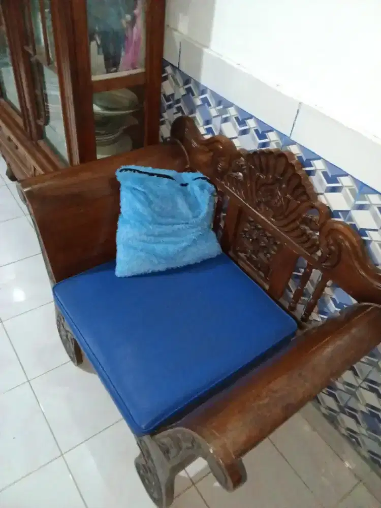 Menjual Kursi jati