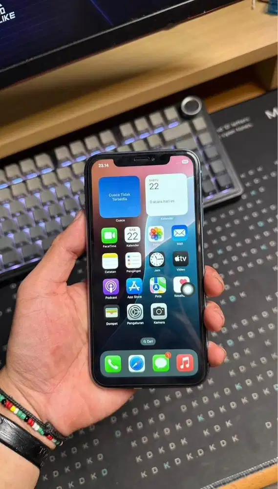 Iphone xr 128gb blue baru coba kartu tri