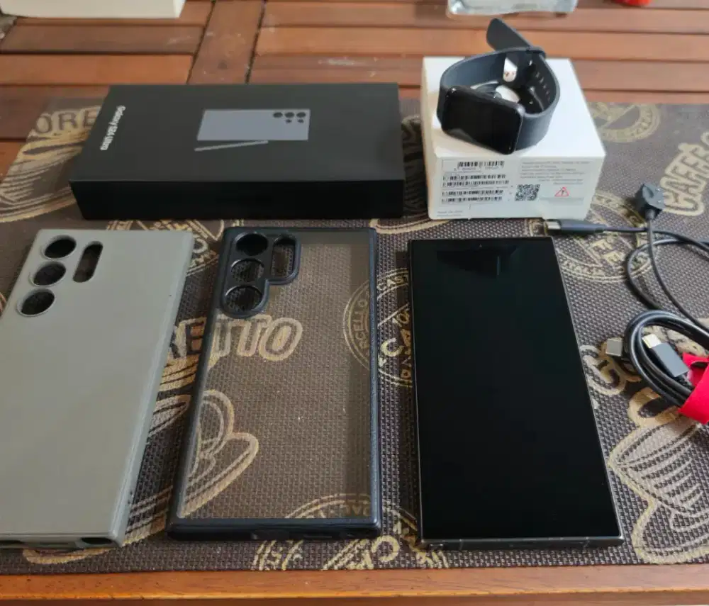 Samsung S24 Ultra, mulus, fullset, banyak bonus